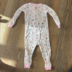 Magnetic Me Kids Footie - Pink and White